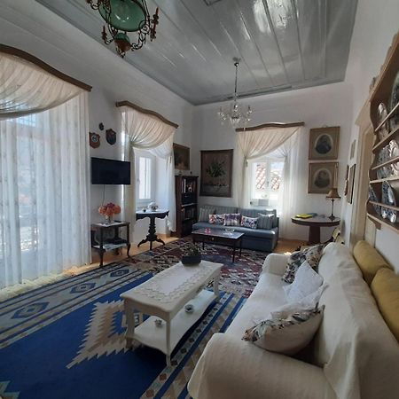 Mansion Alexandri Appartement Hydra  Buitenkant foto