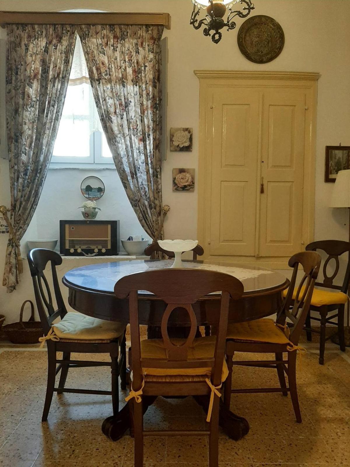 Mansion Alexandri Appartement Hydra  Buitenkant foto
